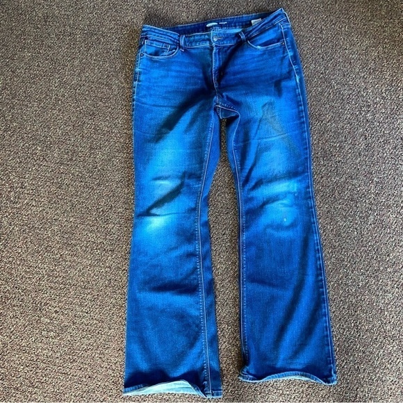 OLD Navy micro flare high rise jeans in a rich blue. May be your next favorites. - Picture 3 of 7